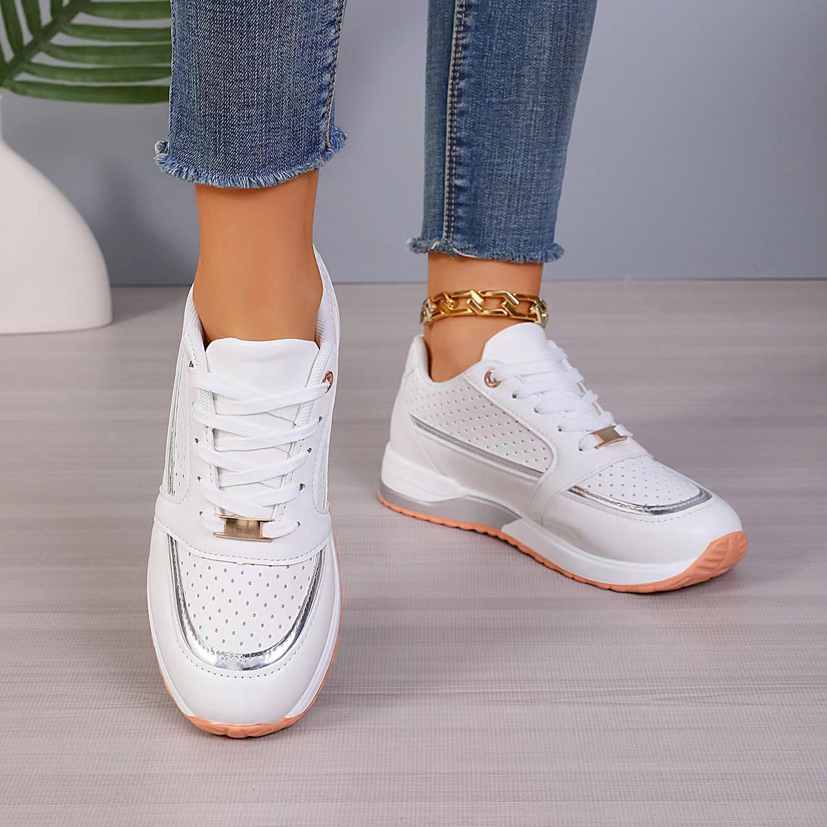 Color Block Round Toe Lace-Up Flat Shoes