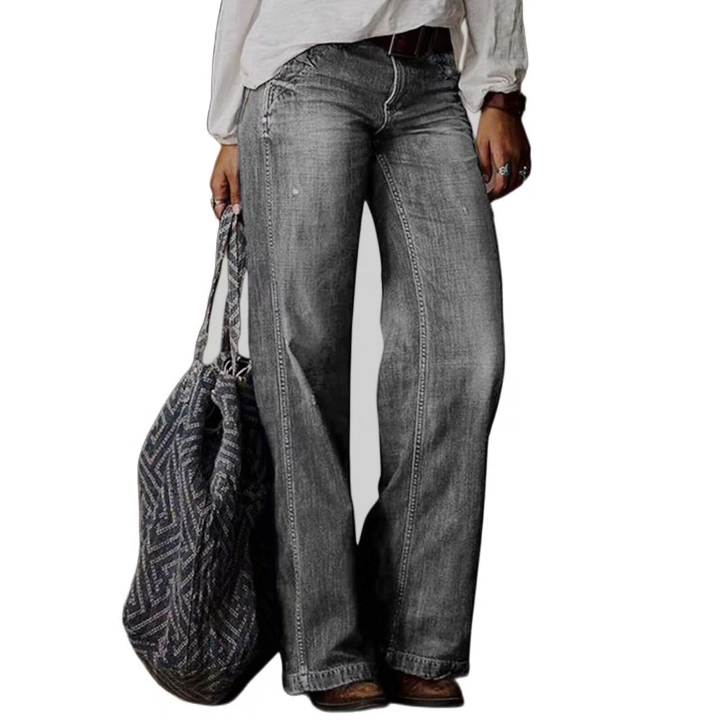 Women's Straight-Leg Jeans with Pockets