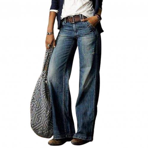 Women's Straight-Leg Jeans with Pockets