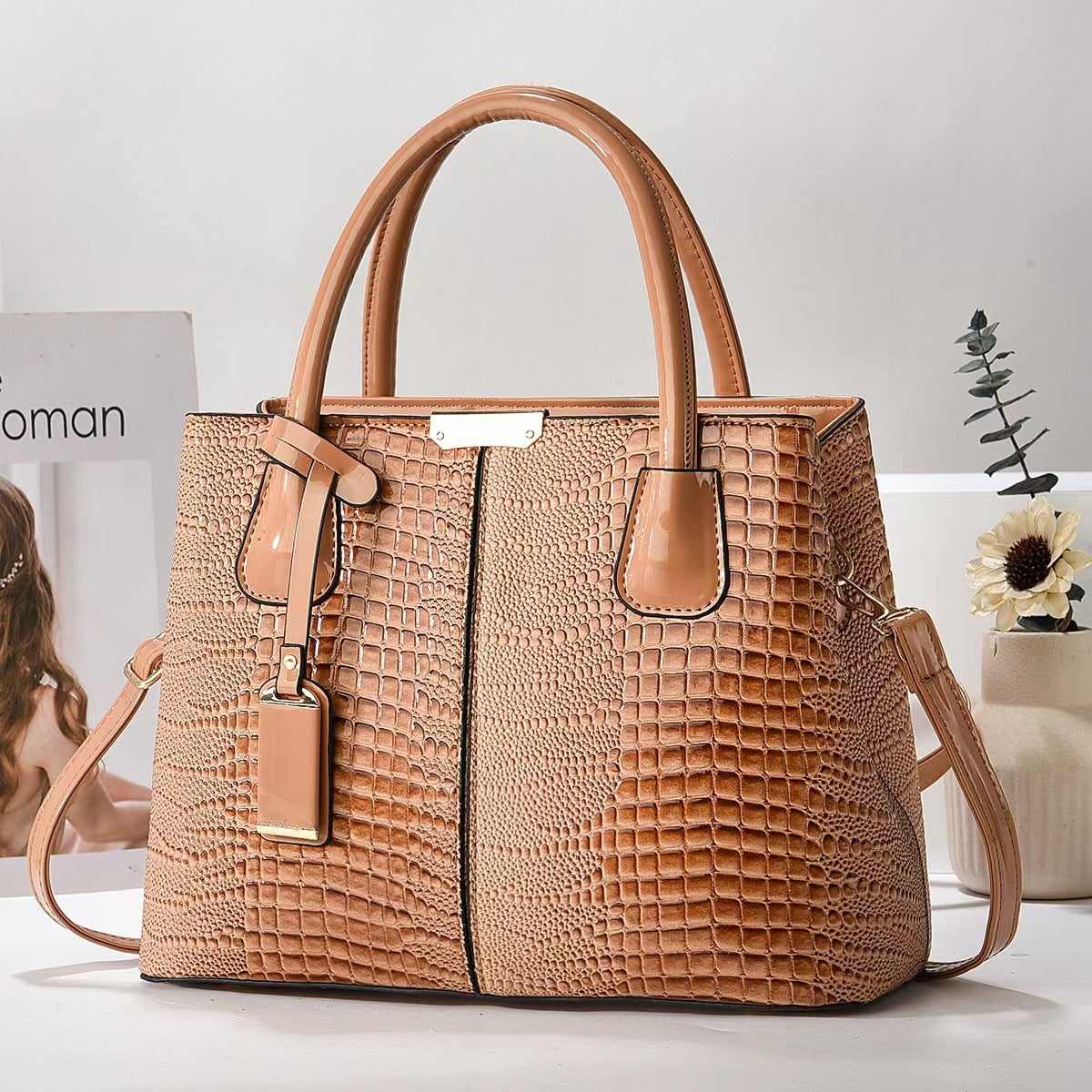Large Capacity Textured Handbag – Minimalist Structured Design
