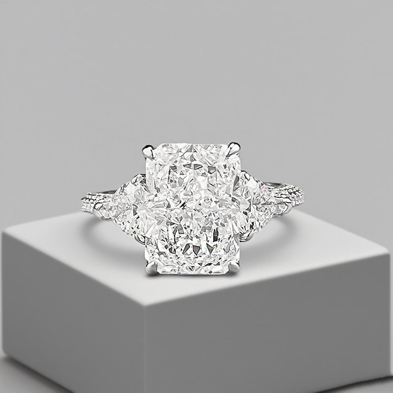 Ice Flower Cut Full-Crystal Ring - Carbon Diamond Statement Jewelry