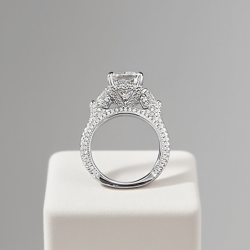 Ice Flower Cut Full-Crystal Ring - Carbon Diamond Statement Jewelry